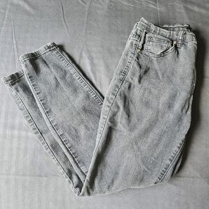 [donating soon] Forever 21 Black Jeans